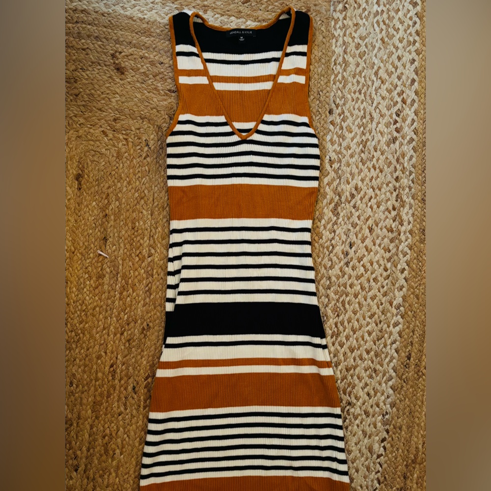 Kendall & Kylie Orange and Black Sleeveless Sheath Dress